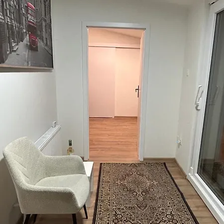 Atlas 2 * Komárno
