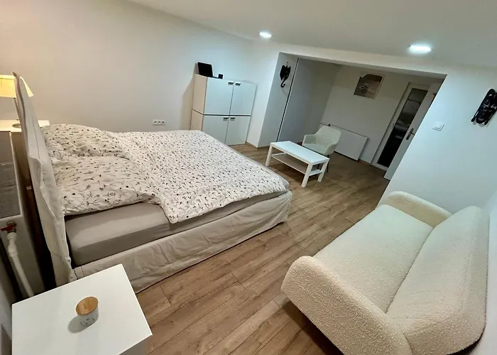 Atlas 2 Apartman Révkomárom
