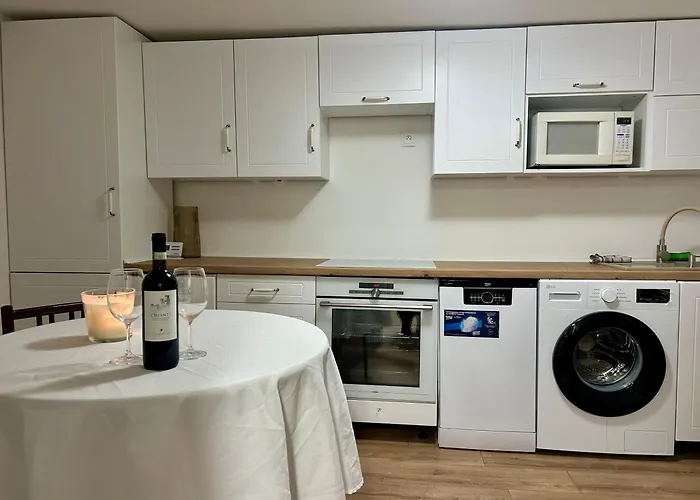 Atlas 2 Révkomárom